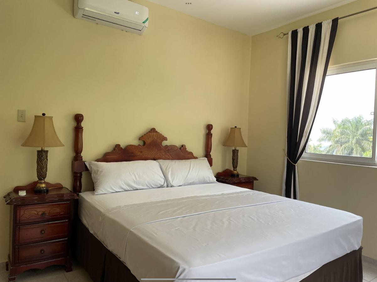 Spring Garden Mobay Resort Luxurious Apartments Montego Bay Ngoại thất bức ảnh